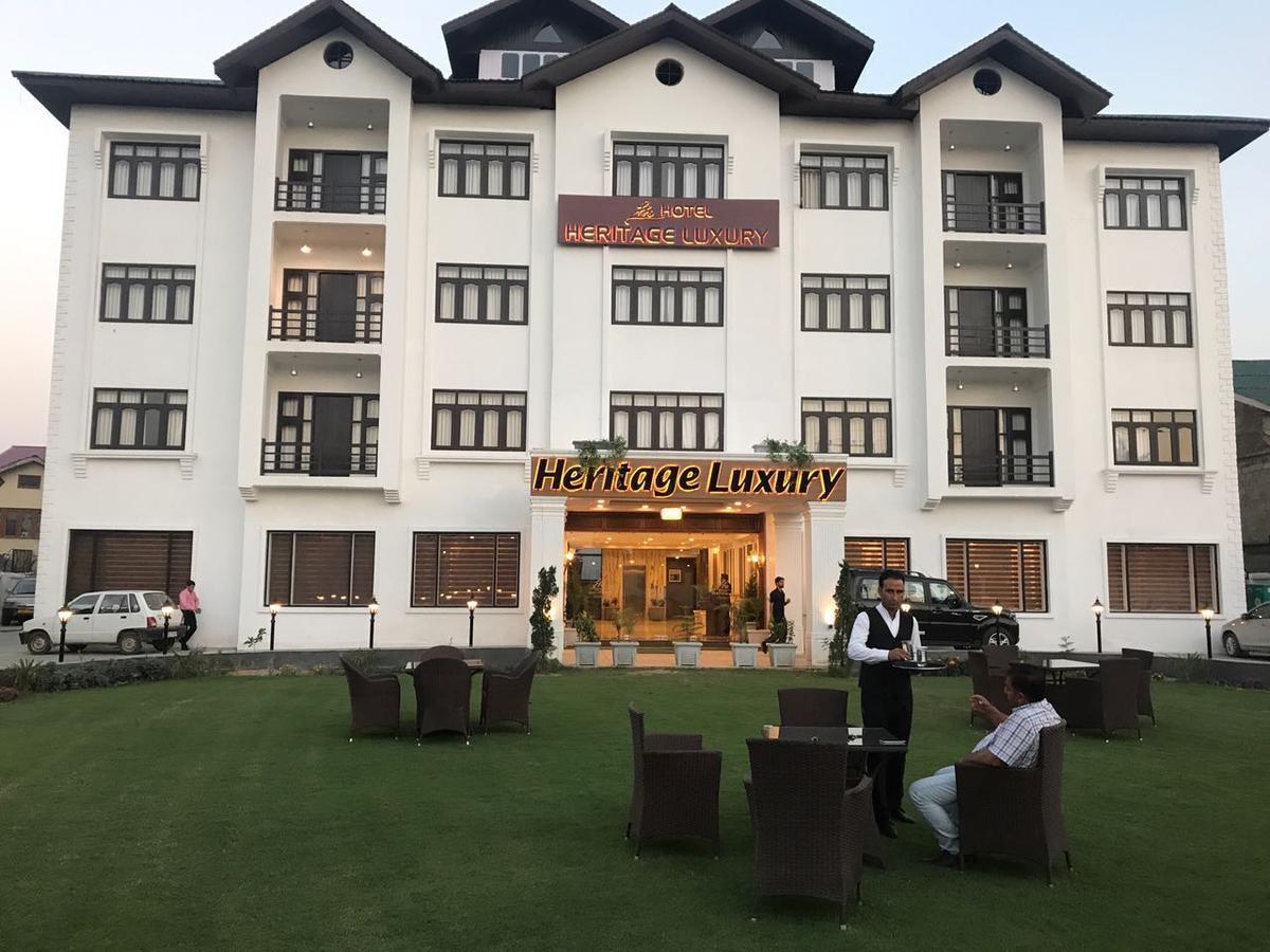 Heritage Luxury Srīnagar Kültér fotó
