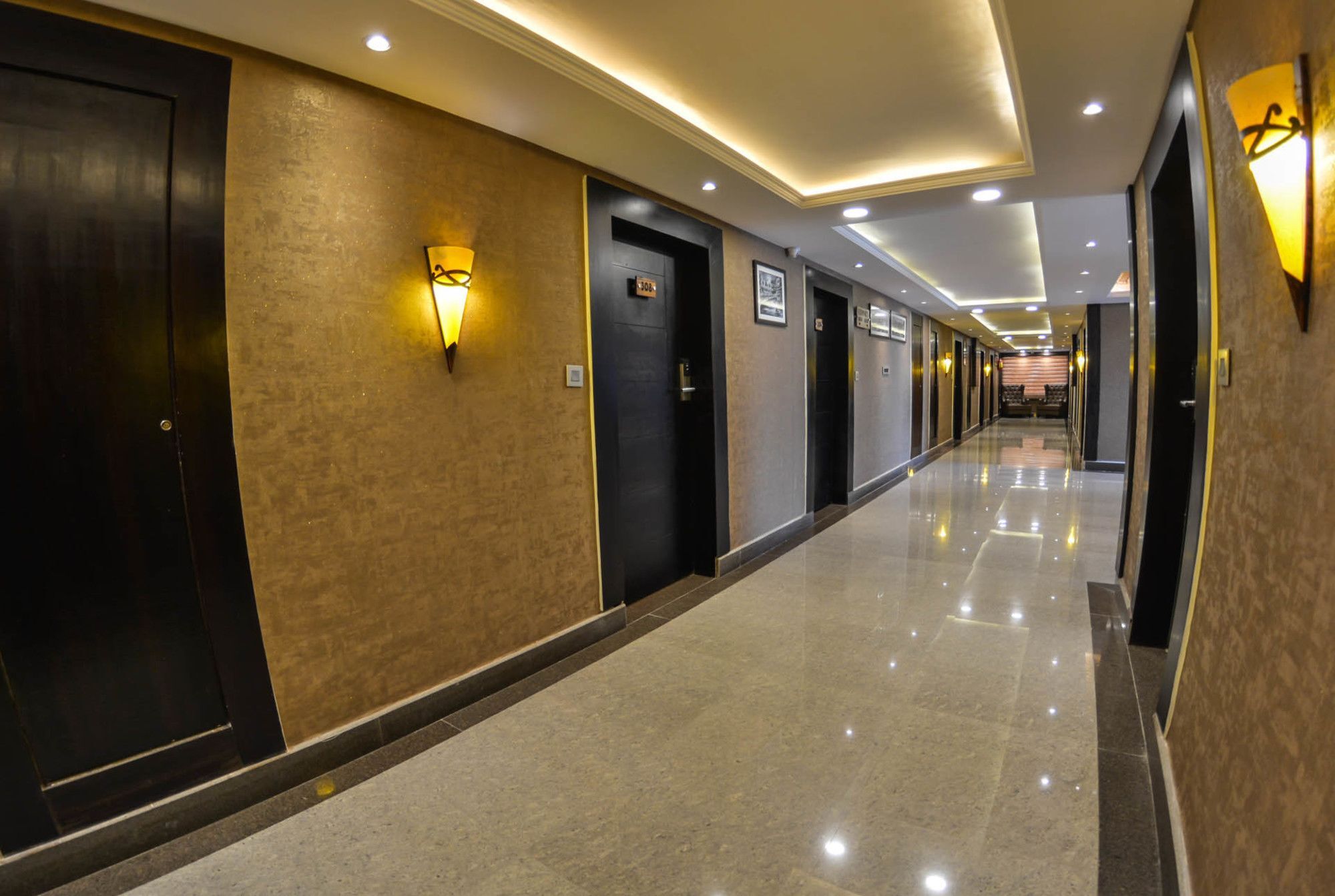 Heritage Luxury Srīnagar Kültér fotó