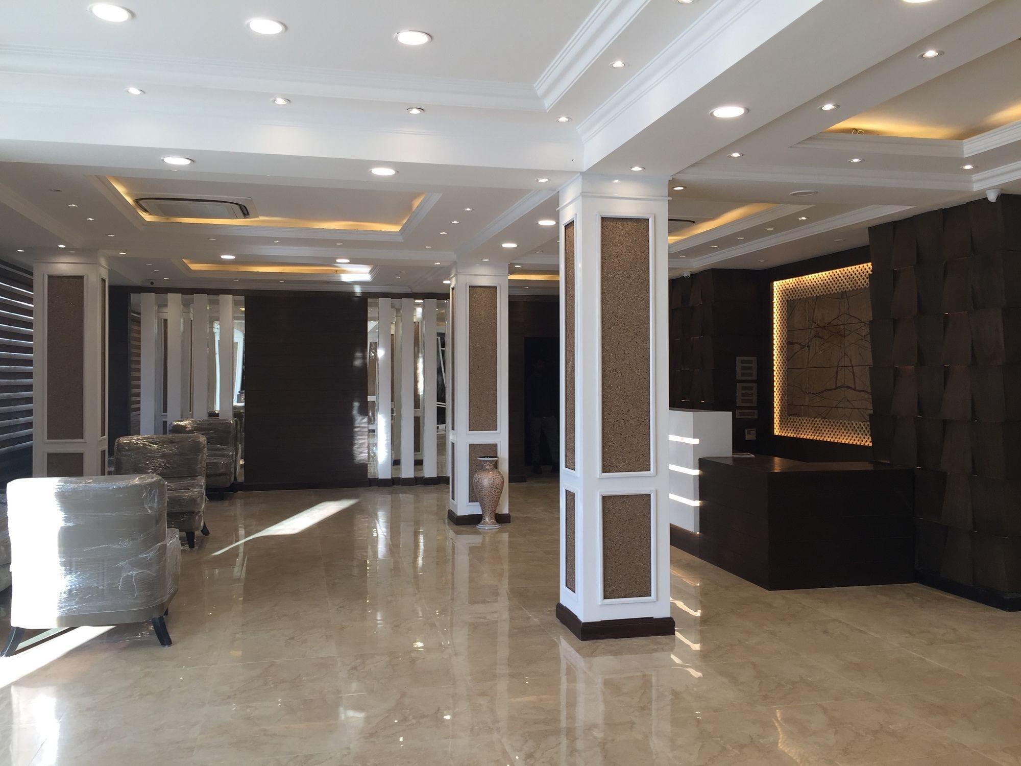 Heritage Luxury Srīnagar Kültér fotó