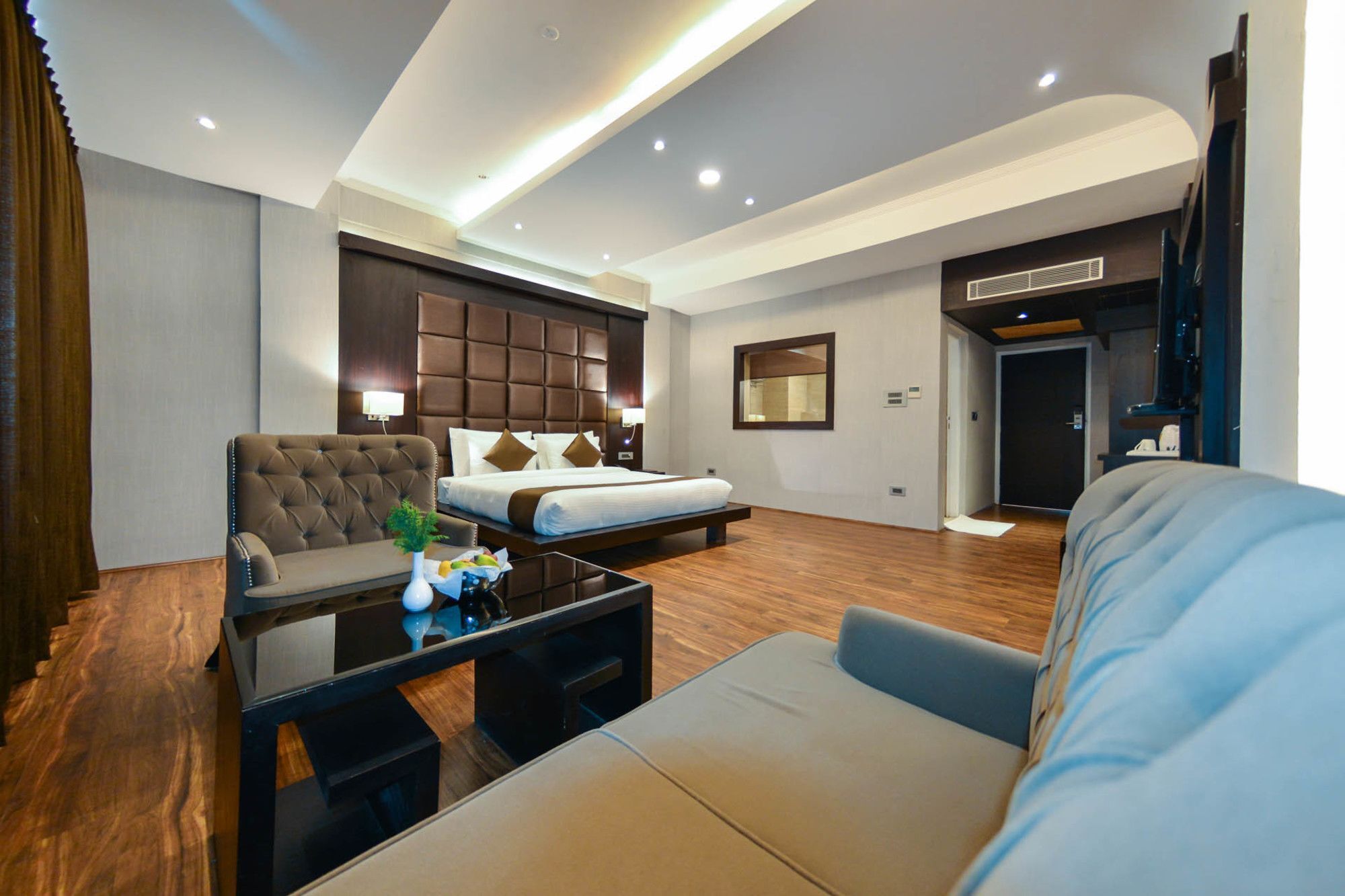 Heritage Luxury Srīnagar Kültér fotó